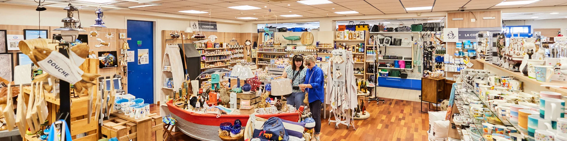 Docks et mer au Guilvinec