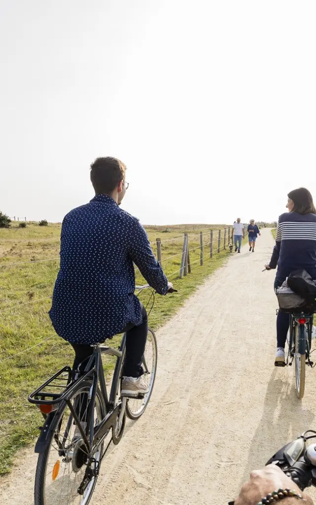Vélo sur la véloroute littorale entre Penmarc'h et le Guilvinec