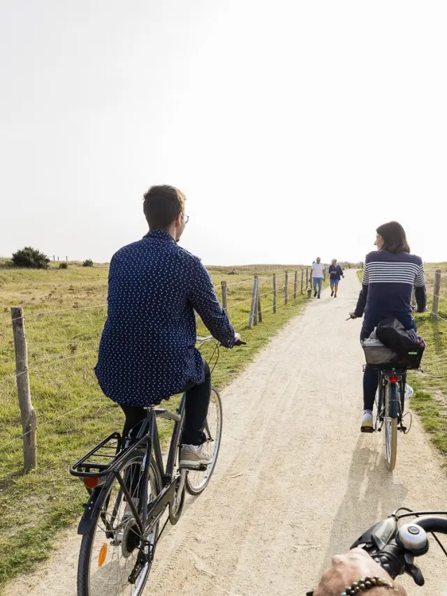Vélo sur la véloroute littorale entre Penmarc'h et le Guilvinec