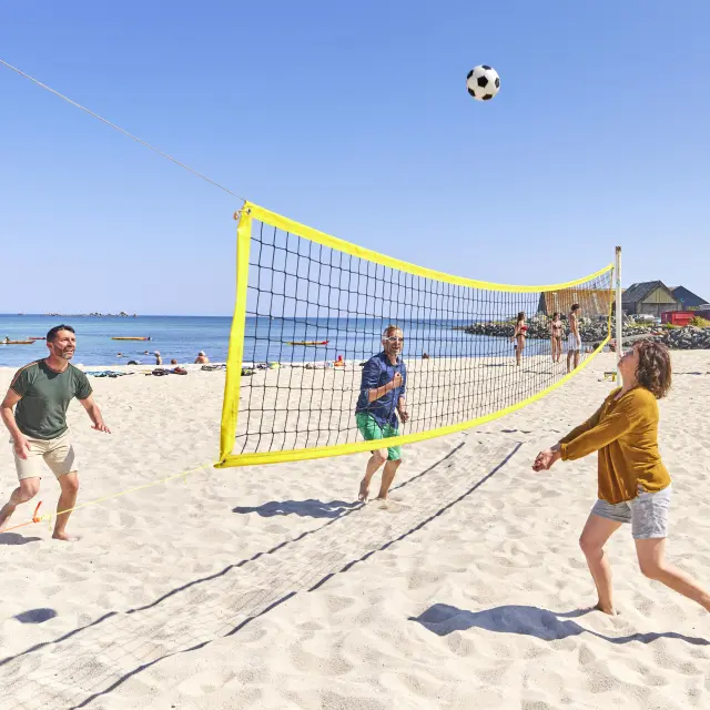 Volley-ball sur la plage des 4 Vents à Lesconil