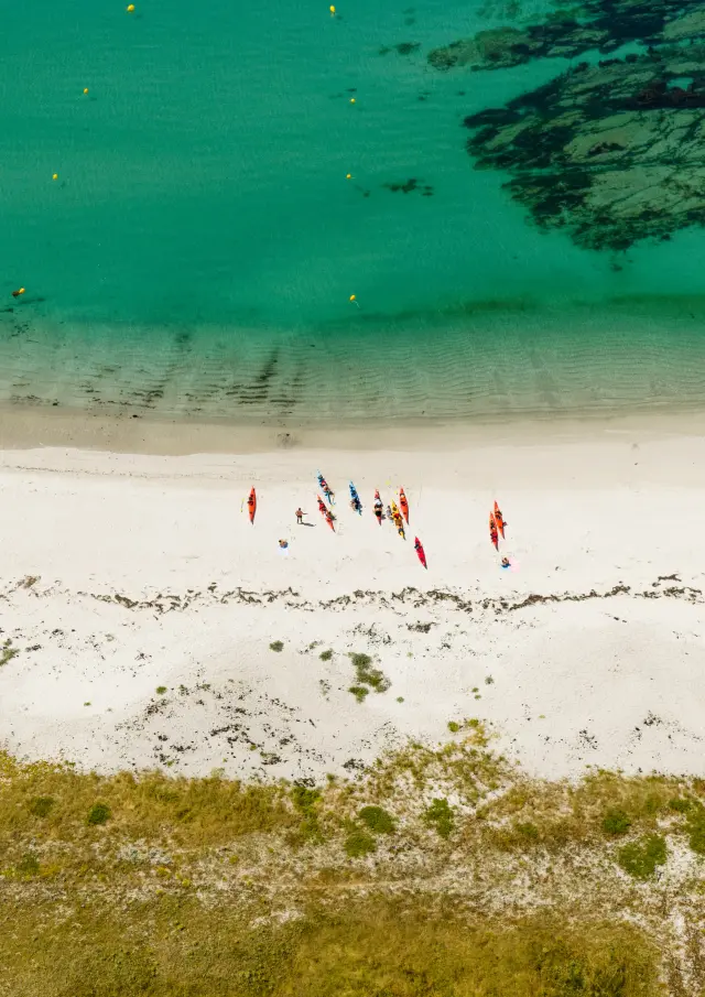 Guilvinec-plage-greve-blanche-kayak-drone-ete-juillet-2025-Thibault-poriel-2-1.jpg