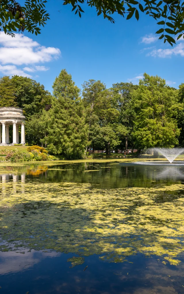 Fresnes-Sur-Escaut- Le Parc Joliot Curie