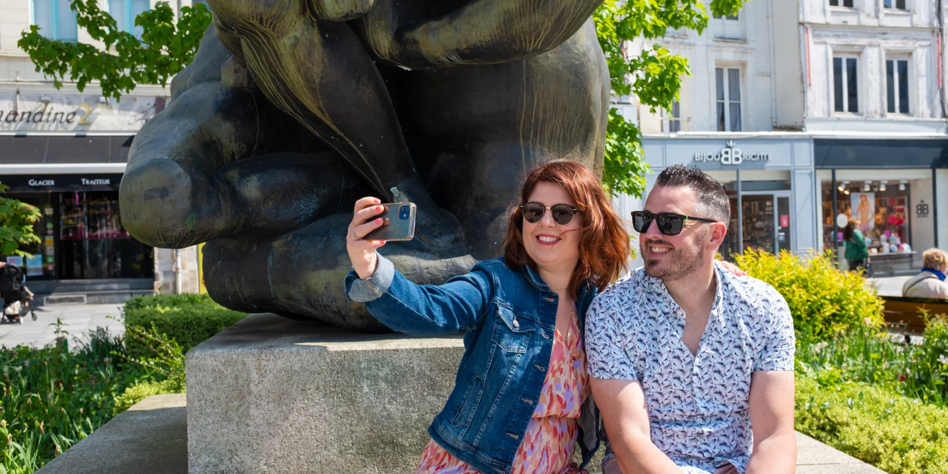 Selfie koppel place du commerce Valenciennes