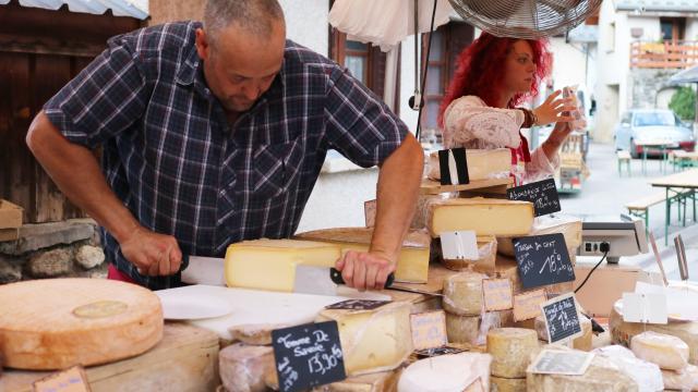 Marché Nocturne à Oz