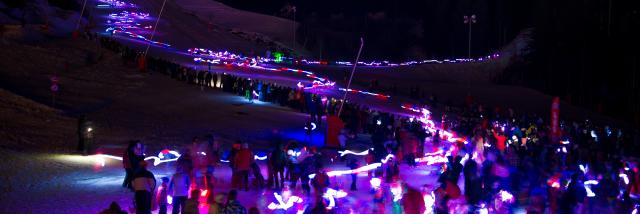 Oz En Oisans Descente Aux Flambeaux Images Et Rêves