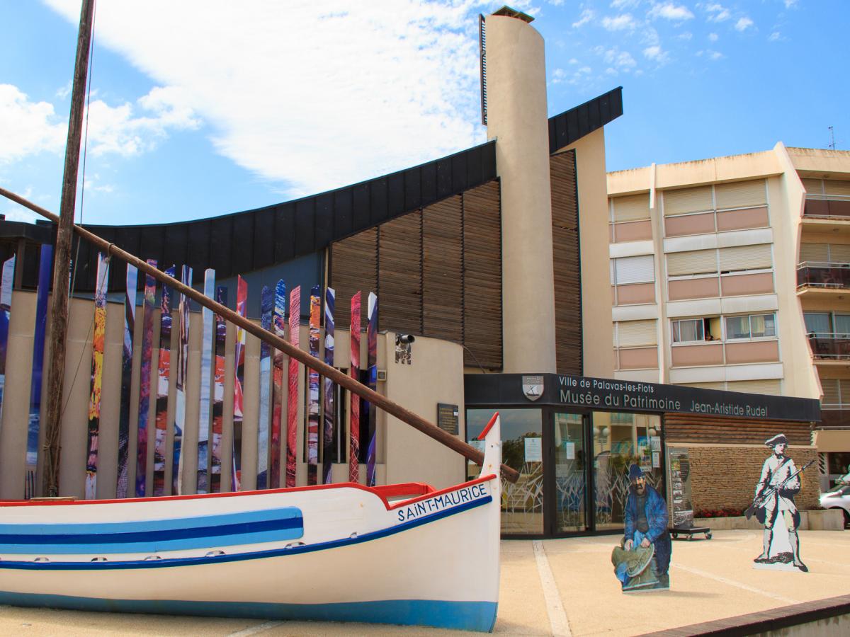 Le petit train de Palavas | Site Officiel de l Office de Tourisme de
