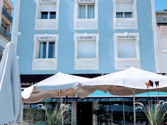 Hôtel les Alizés à Palavas-les-Flots : vue sur la Mer Méditerranée