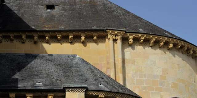 Cathedrale De Lescar Chevet Pau Pyrenees Tourisme Paul Louis