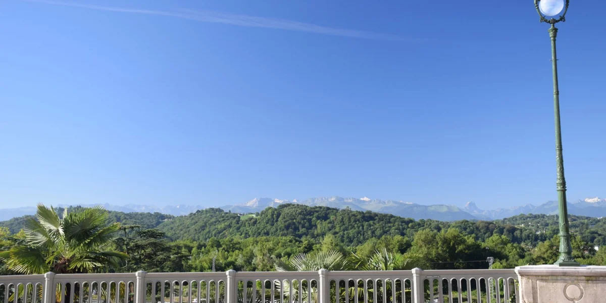 Boulevard des Pyrénées - Pau