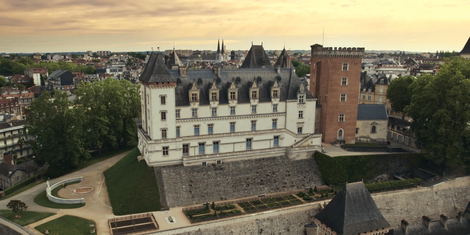 Chateau Pau Aerienne Patrice Gabelin