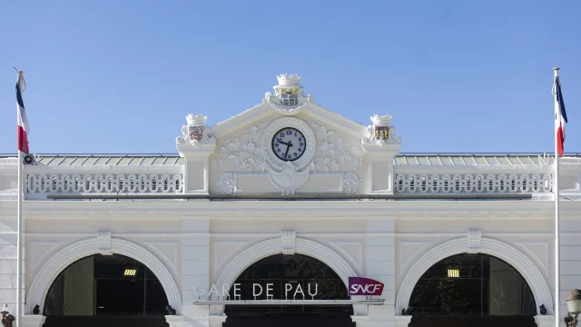 Gare Pau 03 Ville De Pau Cyril Garrabos