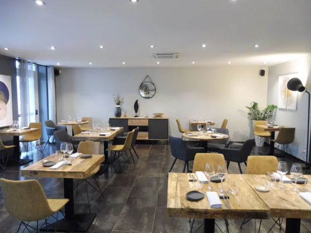 Restaurante Interprete Pau 03