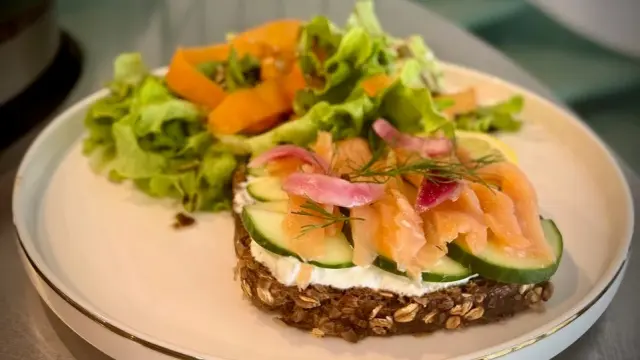 Plat végétarien au Pixel Art Café - Pau