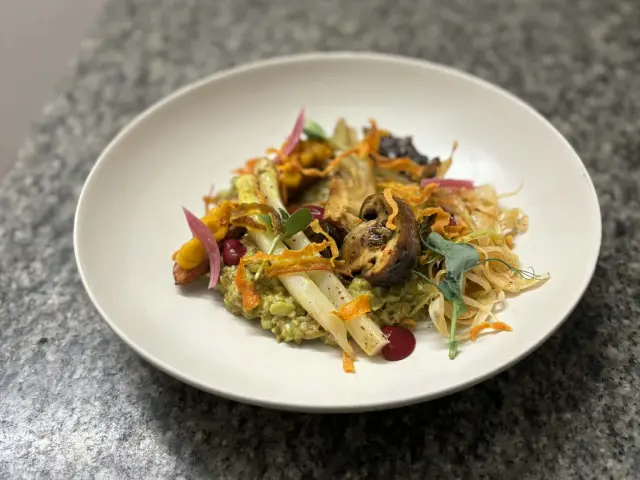 Restaurant JÒÏA MÂA - Plat végétarien - Pau