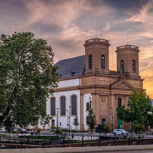 Instagram #lovethionville