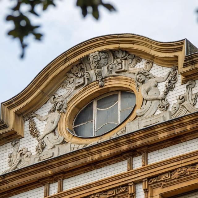 Instagram #lovethionville