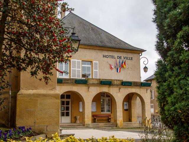 Mairie de Manom
