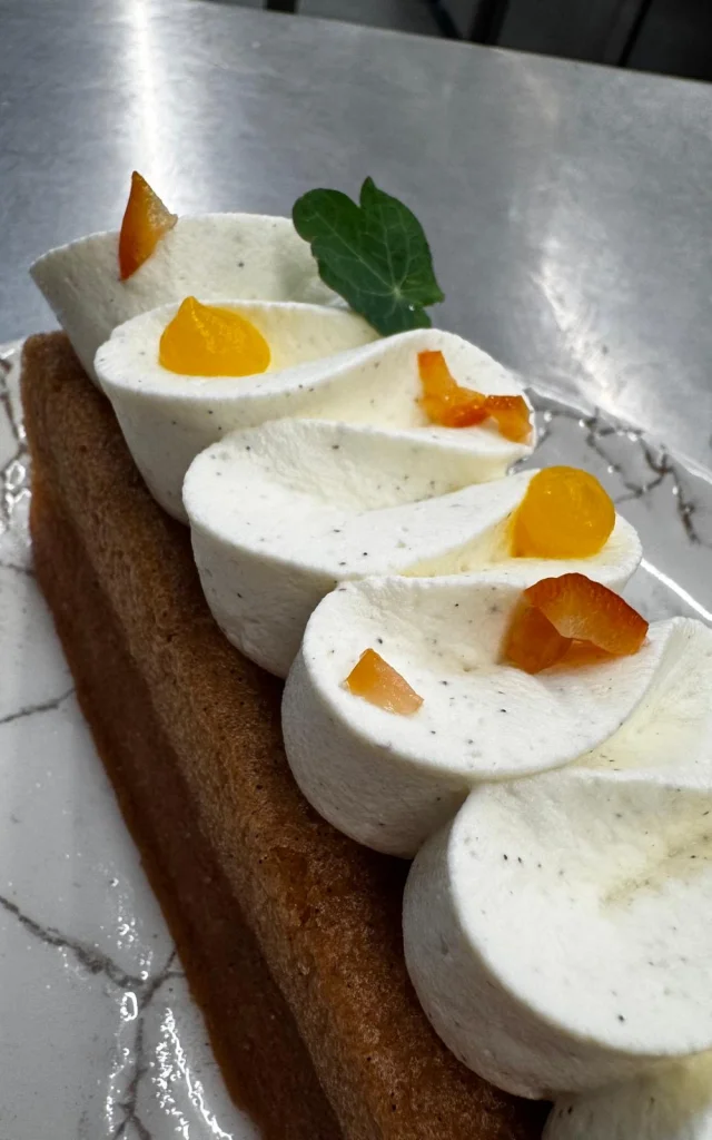 Baba à la mirabelle