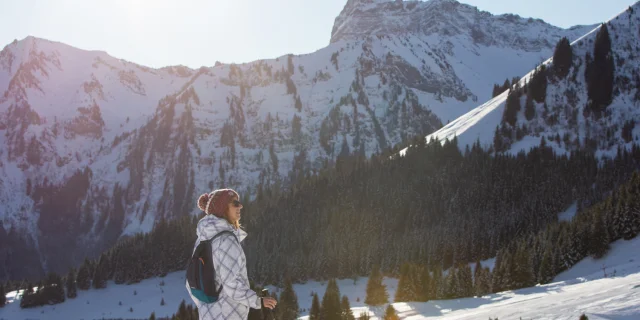 Snowshoeing Abondance