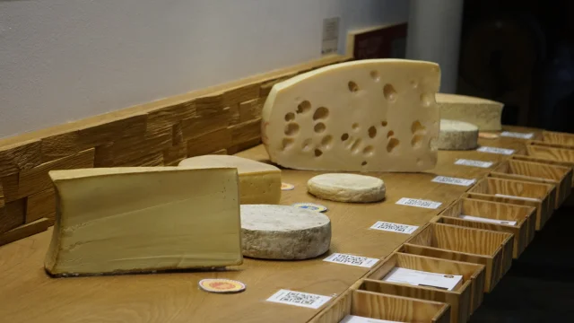 Maison Du Fromage Abonance Printemps 07 04 25 Cindy Parisse