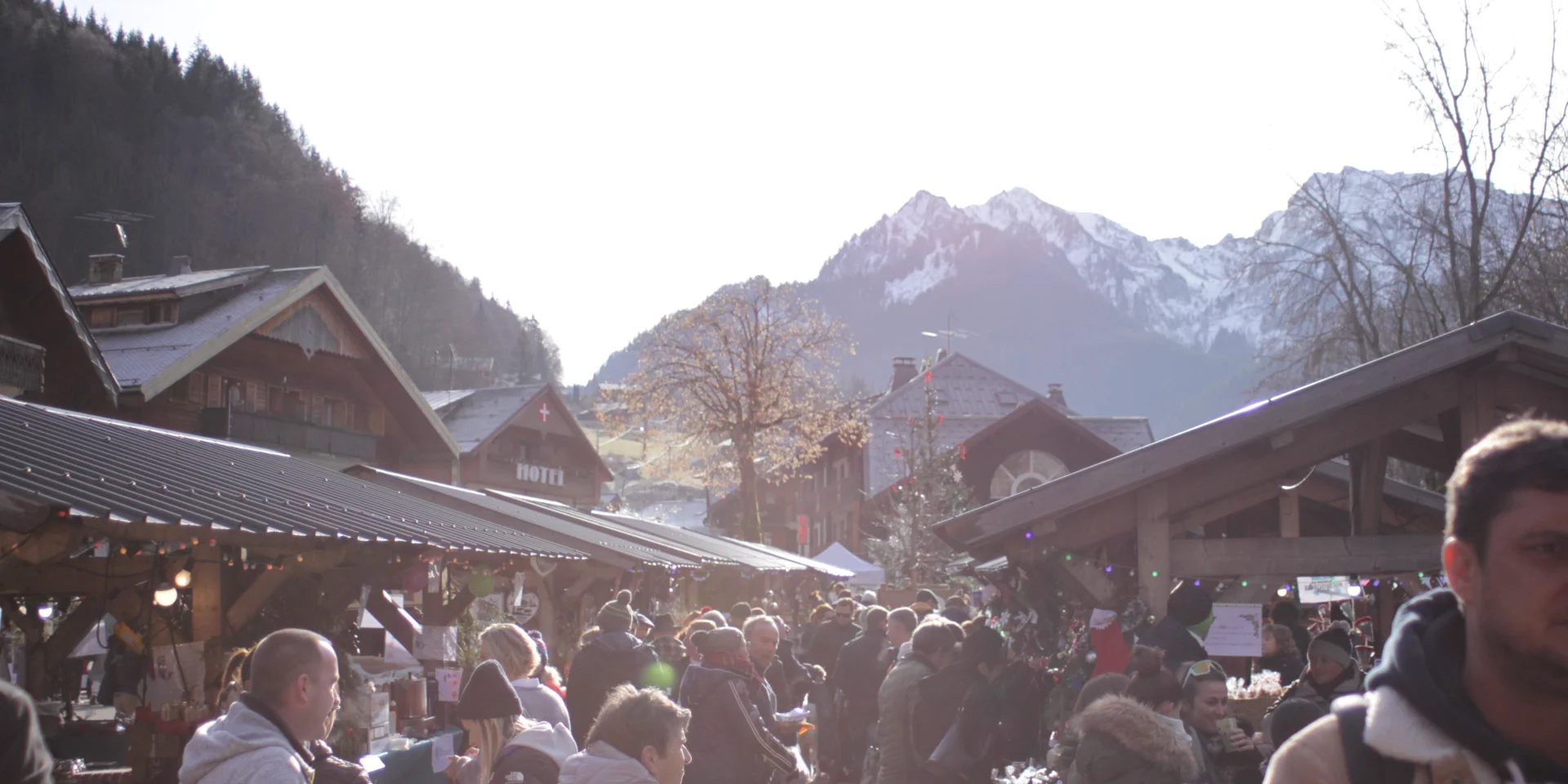 Marche Noel Abondance Hiver 27 11 2022 Maxence Pareyt 12