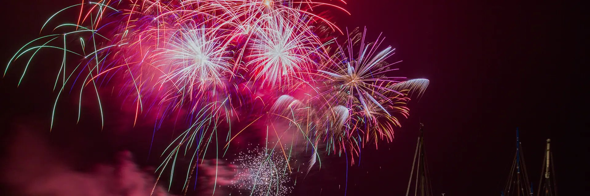 Feu d'artifice au port de Perros-Guirec | Côtes d'Armor (Bretagne)