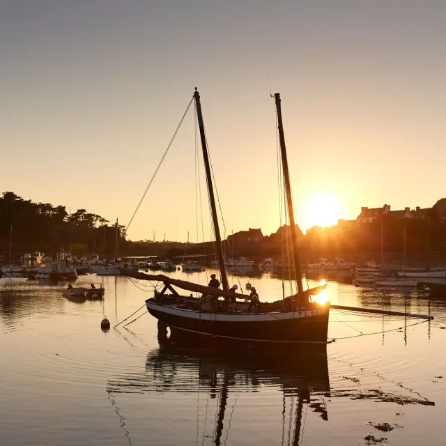 Coucher de soleil au port de Ploumanac'h | Perros-Guirec (Côtes d'Armor-Bretagne)