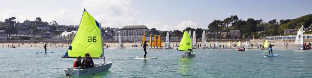 Activités nautiques - Centre Nautique - Plage de Trestraou | Perros-Guirec | Côtes d'Armor (Bretagne)