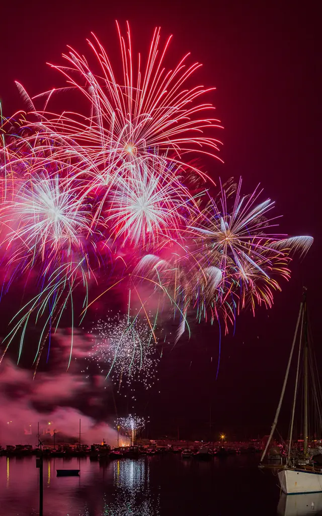 Feu d'artifice au port de Perros-Guirec | Côtes d'Armor (Bretagne)
