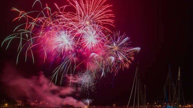 Feu d'artifice au port de Perros-Guirec | Côtes d'Armor (Bretagne)