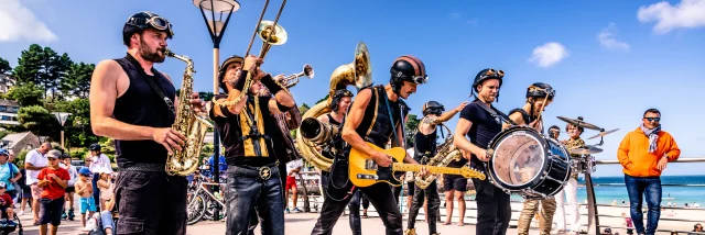 Perros-Guirec - Plage de Trestraou - Les Escales Musicales - Chimair