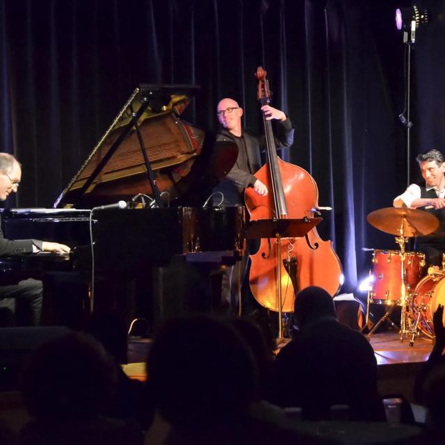11 Antoine Hervier Trio 1
