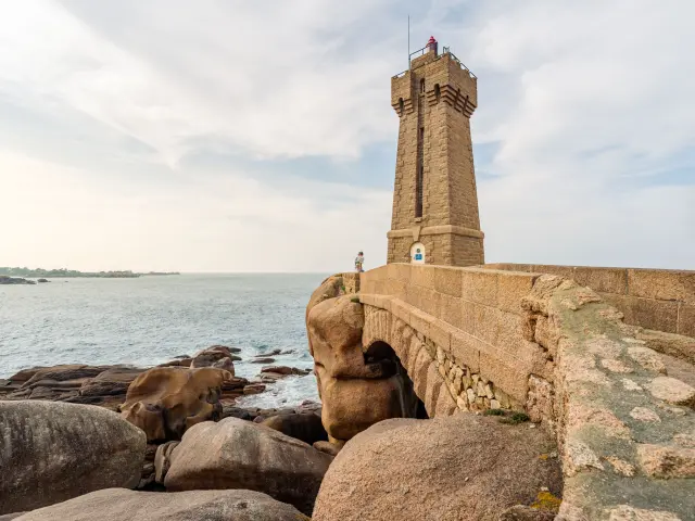 Phare de Ploumanac'h-Perros-Guirec-Cote de granit rose-22-Côtes d'Armor