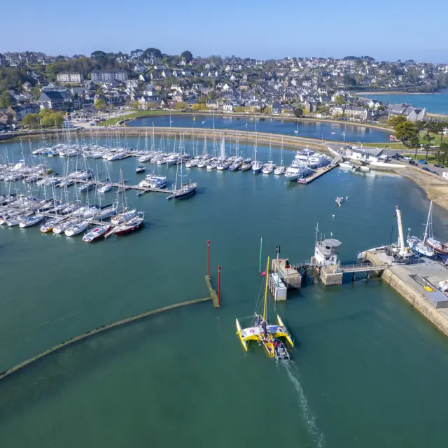 Port Perros Bateaux 6 Repère de l'Ouest