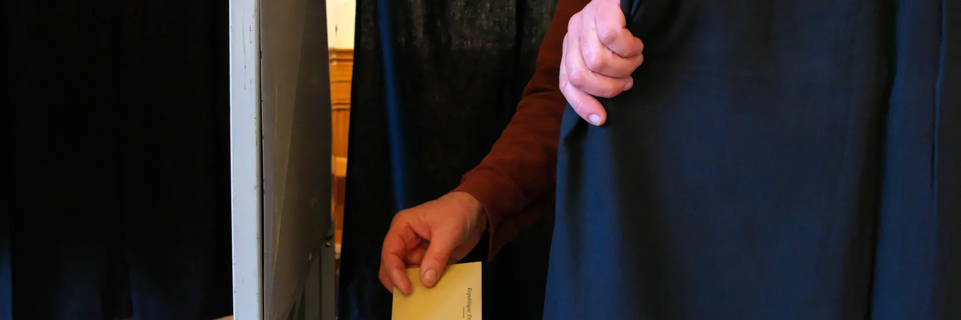 ELECTIONS bureau de vote