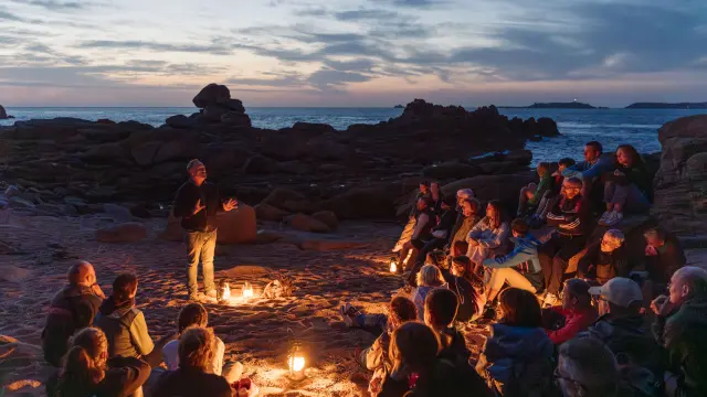 Visite guidée, balade contée, Yann Quéré, OT PERROS-GUIREC