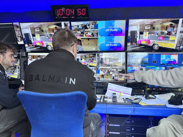 Flavie en France à Perros-Guirec, France 3