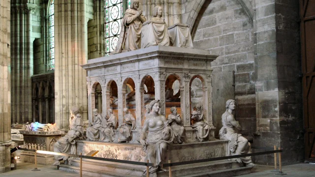 3. Tombeau Louis Xii Anne De Bretagne Office De Tourisme Plaine Commune Grand Paris 1