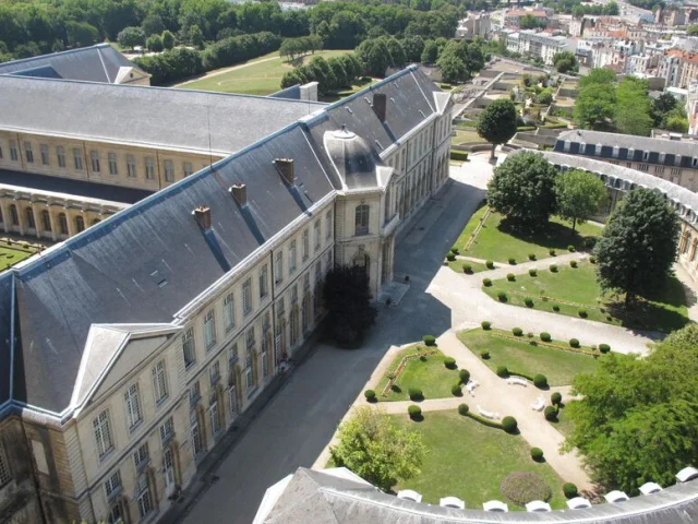 SAINT-DENIS. The Maison d'Education de la Legion d'Honneur in Saint-Denis is set to expand, with a new building entirely dedicated to post-baccalaureate students.