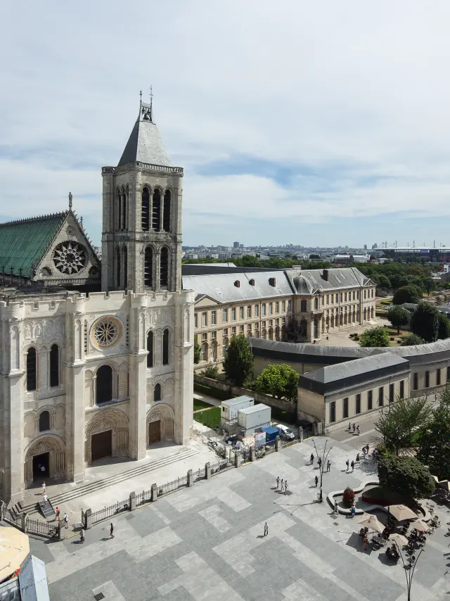 Vue Aerienne Basilique Saint Denis Centre Des Monuments Nationaux