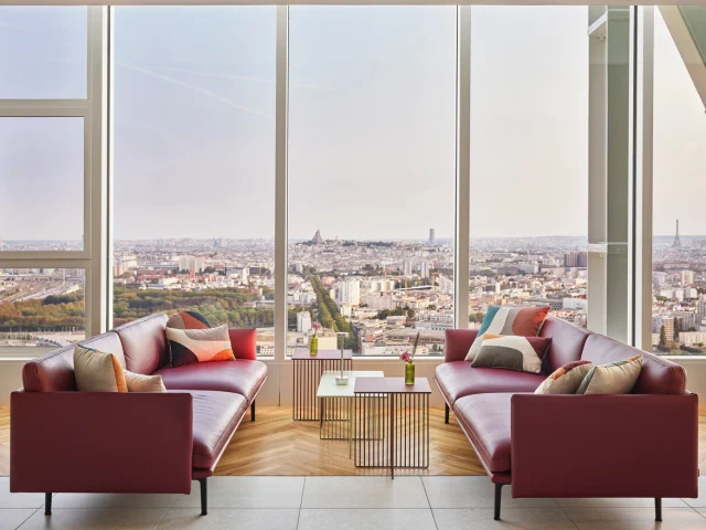 H Hoteles Bar El Escenario 22 H4 Hotel Wyndham Paris Pleyel Resort M Max. 1200px Bcebd3ad 