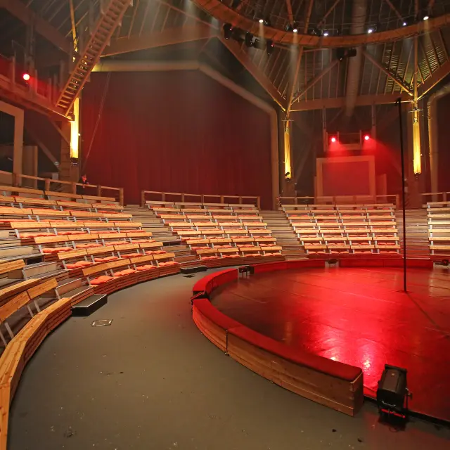 Académie Fratellini