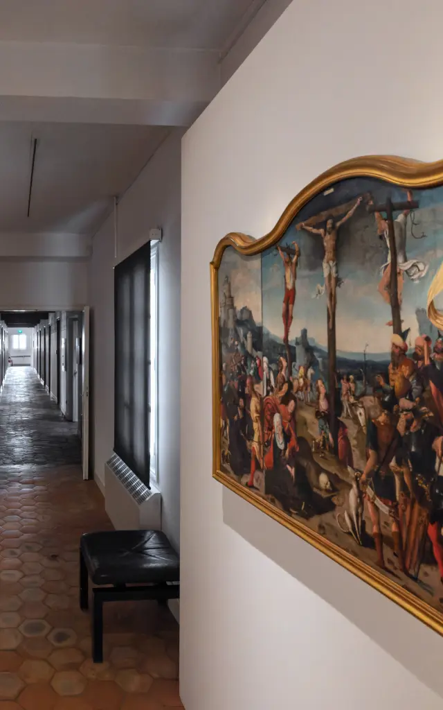 SEINE SAINT-DENIS (93) SAINT-DENIS. MUSEE D'ART ET D'HISTOIRE PAUL ELUARD. SALLE DE L'ART RELIGIEUX AU 1ER ETAGE