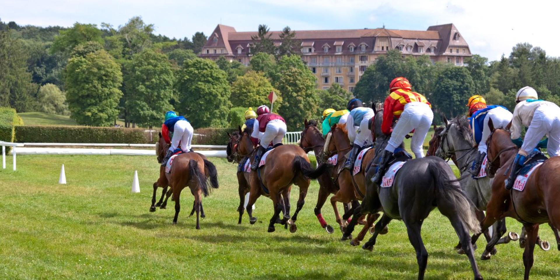 Courses Hippiques de Vittel@Jf Hamard Destination Vittel