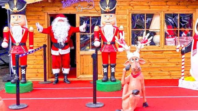 Animations Noel Village