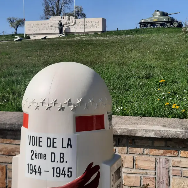 Memorial 2eme Db 1 Rotated