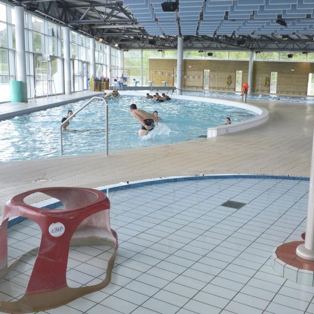 Piscine Bleu Rive à Saint-Vallier