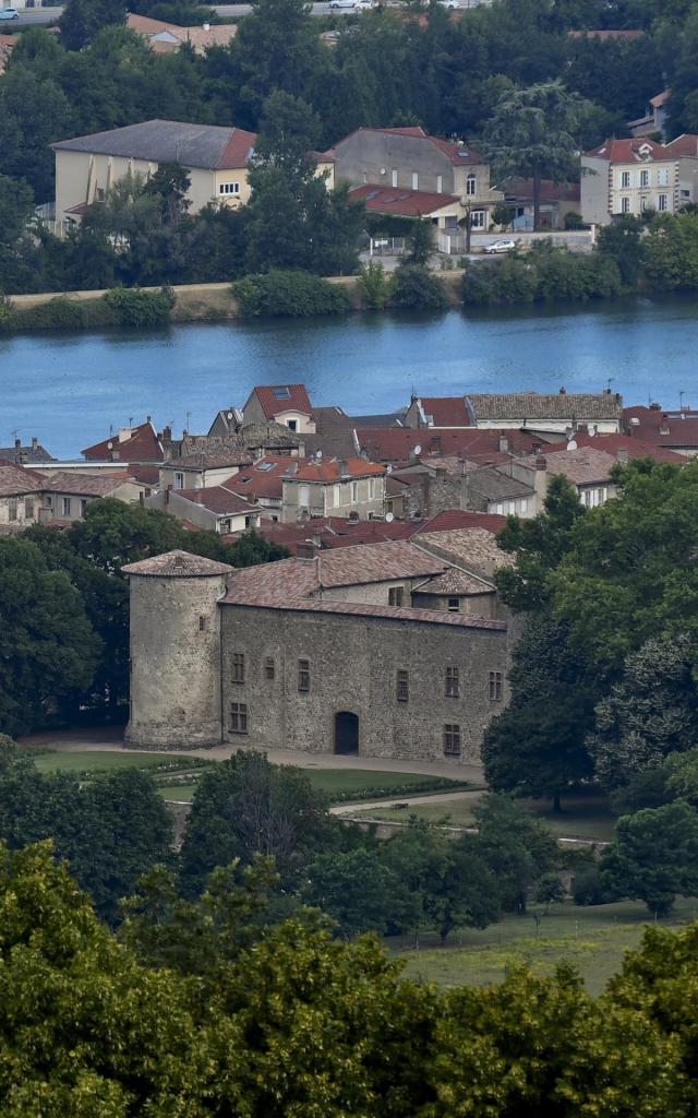 Saint-Vallier-sur-Rhône