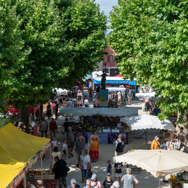 Marché Hauterives