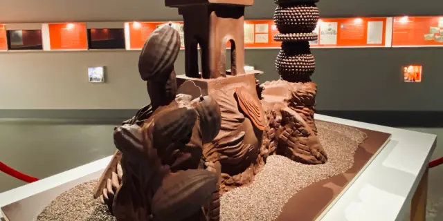 Instagram #autourdupalaisideal